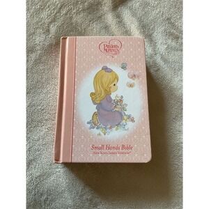 Precious Moments Small Hands Bible NKJV Hardcover Pink Ages‎ 4-8